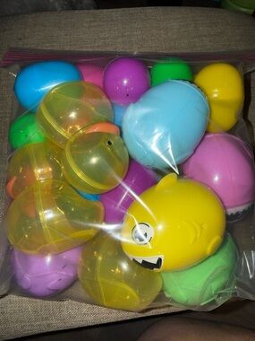 Colorful Kids Surprise Eggs - Assorted Bright Colors